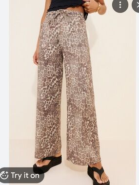 Little Lies Leopard Wide-Leg Pants